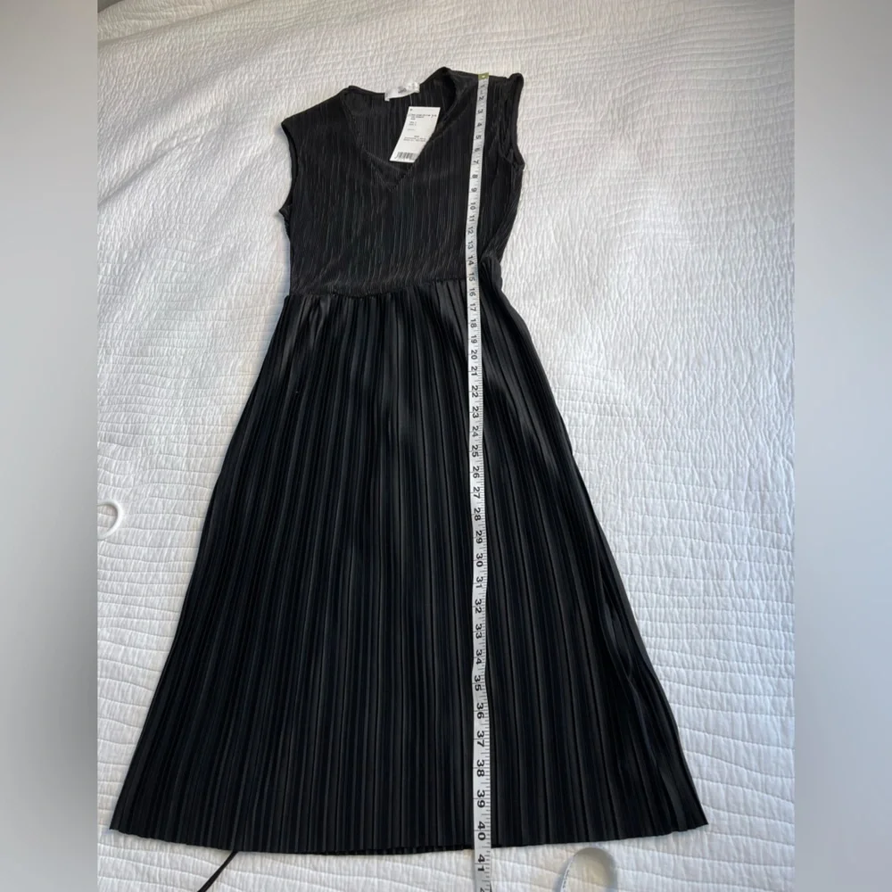 MNG Mango pleated Black Midi Party Dress Size 4 NWT - Picture 14 of 16